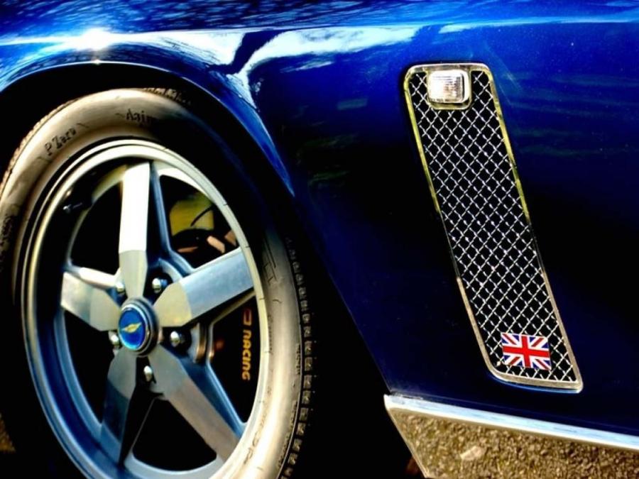 Детали экстерьера Jensen Interceptor S 2007 года  (фото 6 из 24)